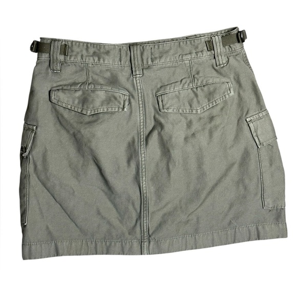 Aritzia TNA Green Cargo Mini Skirt Size 6 - Picture 4 of 5